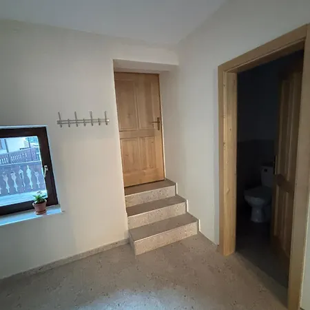 Pri Hudi Mravljici Slovenske Konjice
